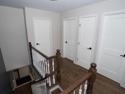 191 Skyline Avenue, Thunder Bay, ON - Indoor Photo Showing Other Room