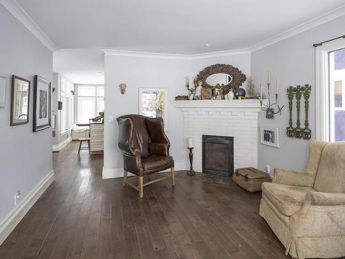 502 Norah Street S, Thunder Bay, ON - Indoor Photo Showing Living Room With Fireplace