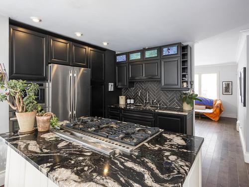 502 Norah Street S, Thunder Bay, ON - Indoor Photo Showing Kitchen With Upgraded Kitchen