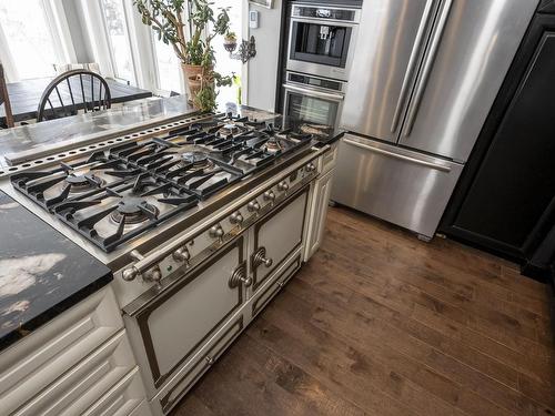 502 Norah Street S, Thunder Bay, ON - Indoor Photo Showing Kitchen