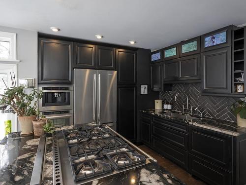 502 Norah Street S, Thunder Bay, ON - Indoor Photo Showing Kitchen With Upgraded Kitchen