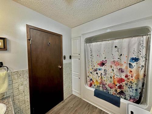 2353 Reddit Road, Kenora, ON - Indoor