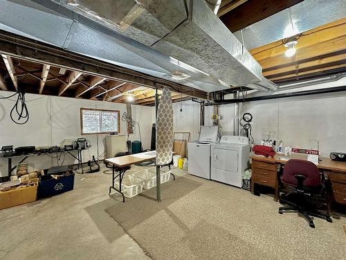 2353 Reddit Road, Kenora, ON - Indoor