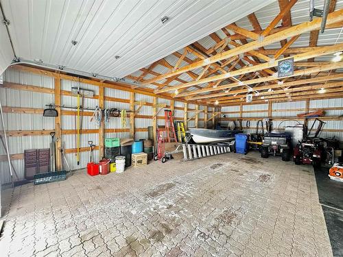 2353 Reddit Road, Kenora, ON - Indoor
