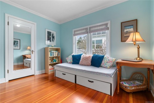 1020 Falkland Rd, Oak Bay, BC 