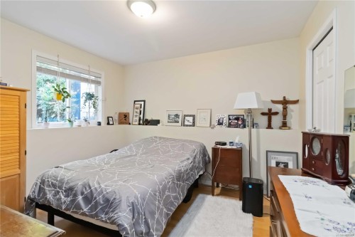 808 Jagdeep Pl, Saanich, BC 