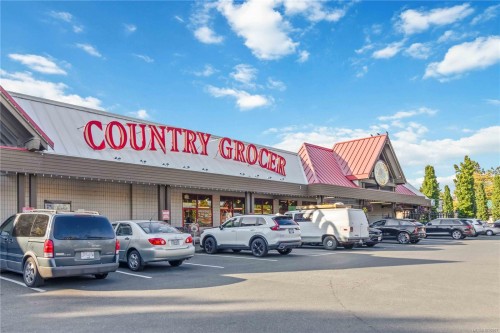 808 Jagdeep Pl, Saanich, BC 