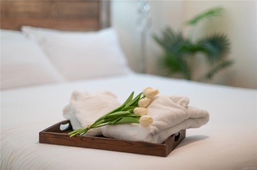 110-1600 Dufferin Cres, Nanaimo, BC - Indoor