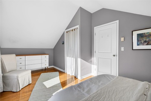 2156 Eardley Rd, Campbell River, BC 