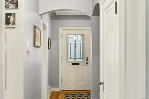 225 Stewart Ave, Nanaimo, BC 