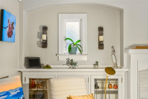 225 Stewart Ave, Nanaimo, BC 