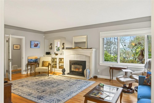 225 Stewart Ave, Nanaimo, BC 