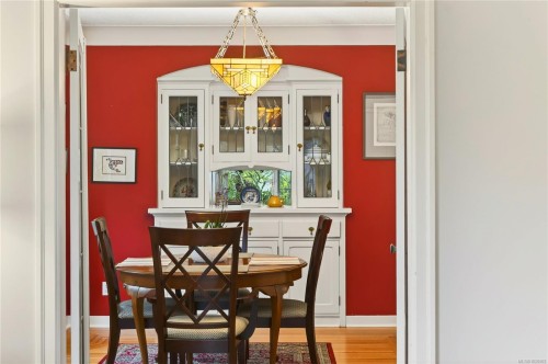 225 Stewart Ave, Nanaimo, BC 