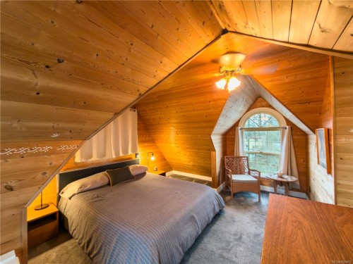 1560 Joan Ave, Crofton, BC 