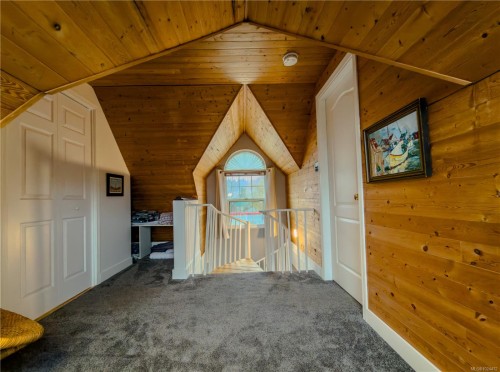 1560 Joan Ave, Crofton, BC 