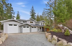 3589 Clifcoe Rd  Ladysmith, BC V9G 2B4