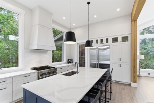 3589 Clifcoe Rd, Ladysmith, BC 