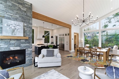 3589 Clifcoe Rd, Ladysmith, BC 