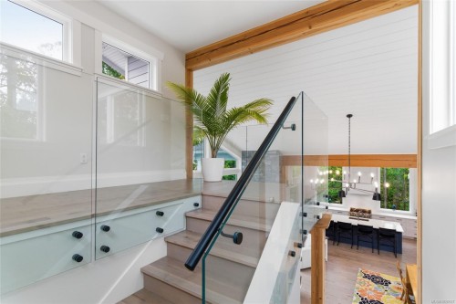 3589 Clifcoe Rd, Ladysmith, BC 