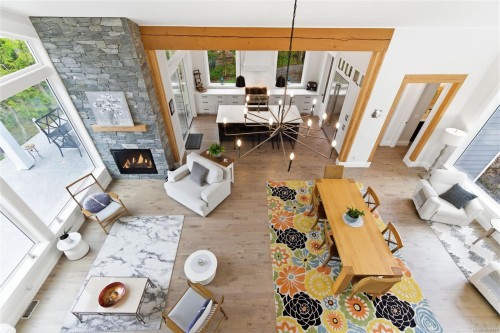 3589 Clifcoe Rd, Ladysmith, BC 