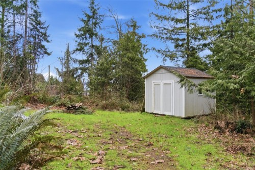 3589 Clifcoe Rd, Ladysmith, BC 