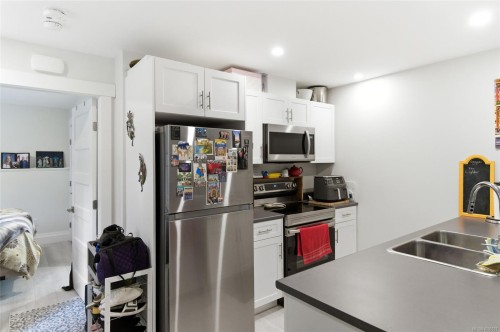 3589 Clifcoe Rd, Ladysmith, BC 