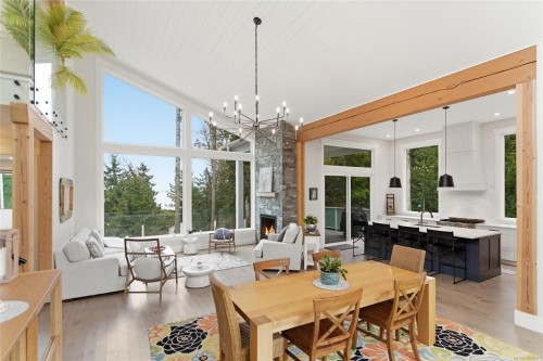 3589 Clifcoe Rd, Ladysmith, BC 