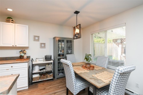 937 Malahat Dr, Courtenay, BC 