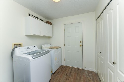 937 Malahat Dr, Courtenay, BC 