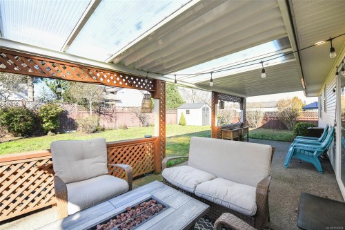 937 Malahat Dr, Courtenay, BC 