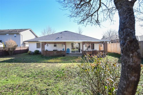 937 Malahat Dr, Courtenay, BC 