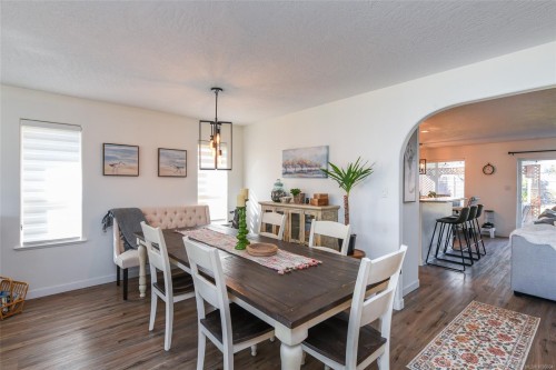 937 Malahat Dr, Courtenay, BC 