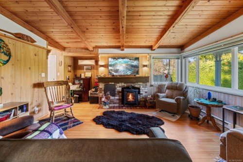 1420 15Th St, Courtenay, BC 