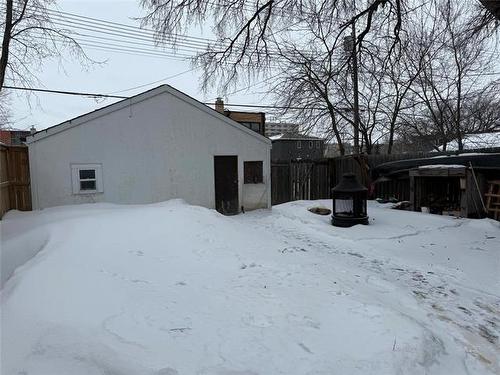 283 Horace St, Winnipeg, MB 