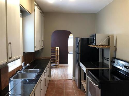 283 Horace St, Winnipeg, MB 