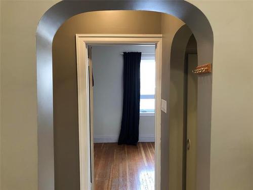 283 Horace St, Winnipeg, MB 