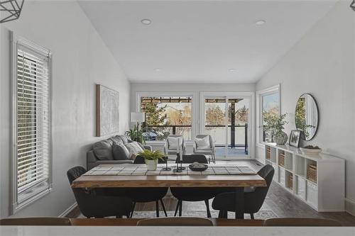 196 Point West Dr, Winnipeg, MB 