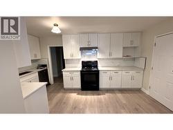 5552 JERSEY AVE  Burnaby, BC V5H 2L4