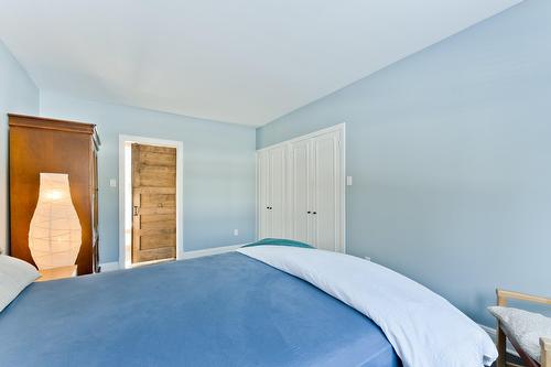 Bedroom - 27 Rue Spring-Garden, Sherbrooke (Lennoxville), QC - Indoor Photo Showing Bedroom