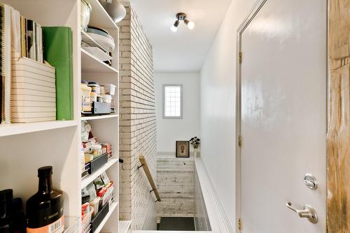 Staircase - 27 Rue Spring-Garden, Sherbrooke (Lennoxville), QC - Indoor