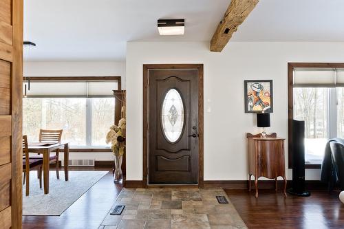 Hall - 27 Rue Spring-Garden, Sherbrooke (Lennoxville), QC - Indoor