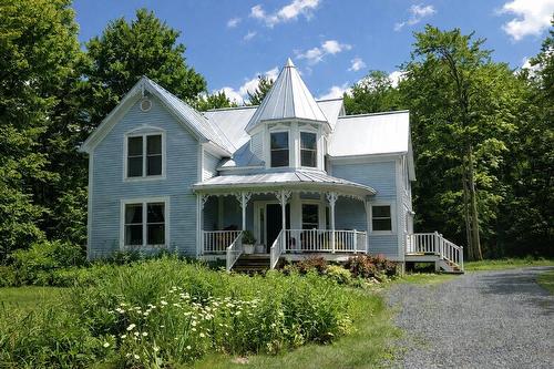 Frontage - 830 Rue Des Lièvres, Farnham, QC - Outdoor With Deck Patio Veranda