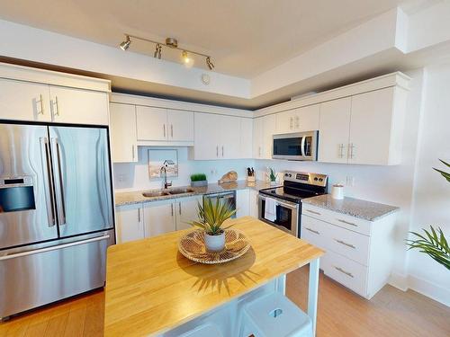 504 15 Kings Wharf Place, Dartmouth, NS 