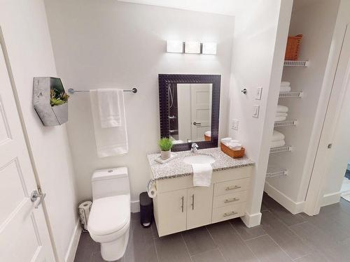 504 15 Kings Wharf Place, Dartmouth, NS 