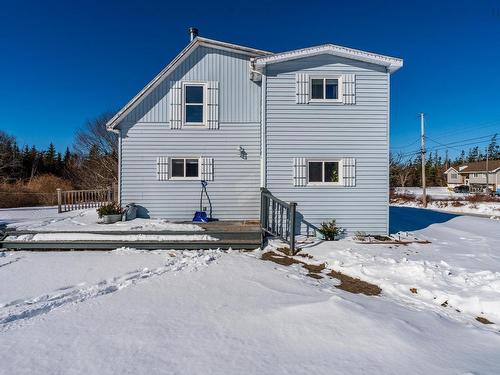 90 Oak Park Road, East Pubnico, NS 