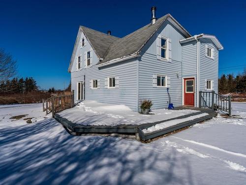 90 Oak Park Road, East Pubnico, NS 