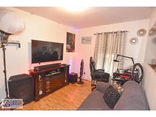 1453 Wyandotte Street East, Windsor, ON 