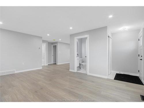 7 Oxley Drive, Chatham, ON 