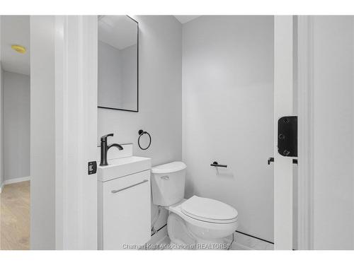 7 Oxley Drive, Chatham, ON 