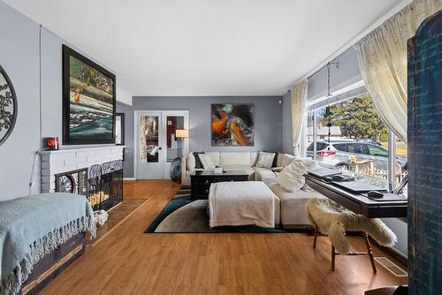 601 Regina Avenue, Kamloops, BC - Indoor